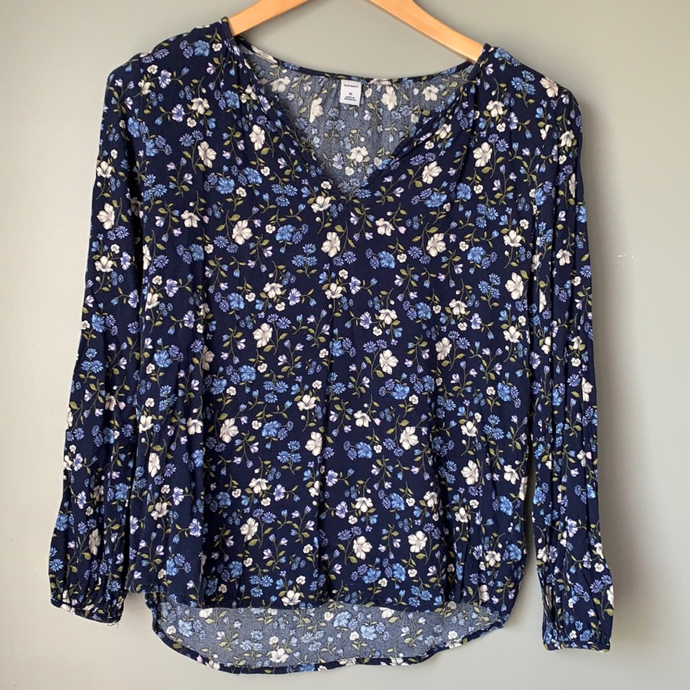 60% off Blue Floral Top